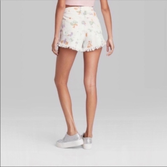 Wild Fable Highest Rise Button Front White Shorts - Picture 5 of 9